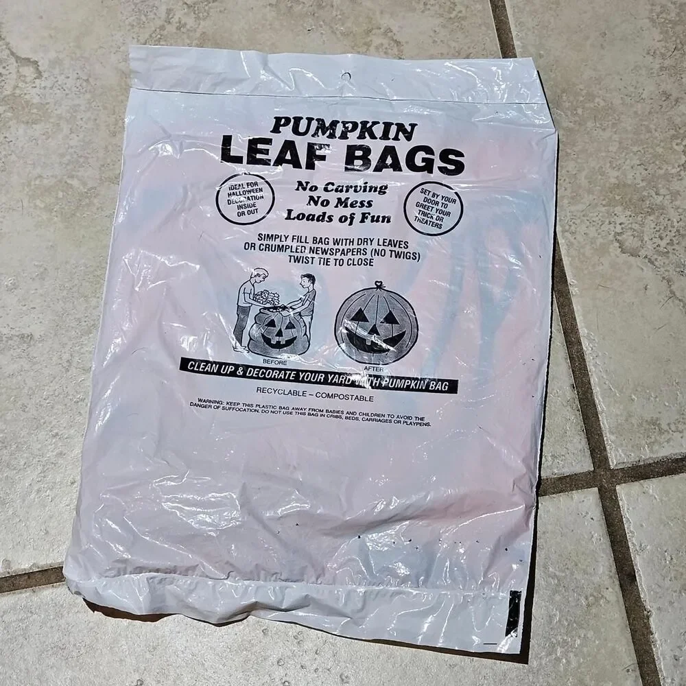 vintage Halloween pumpkin leaf bags deadstock